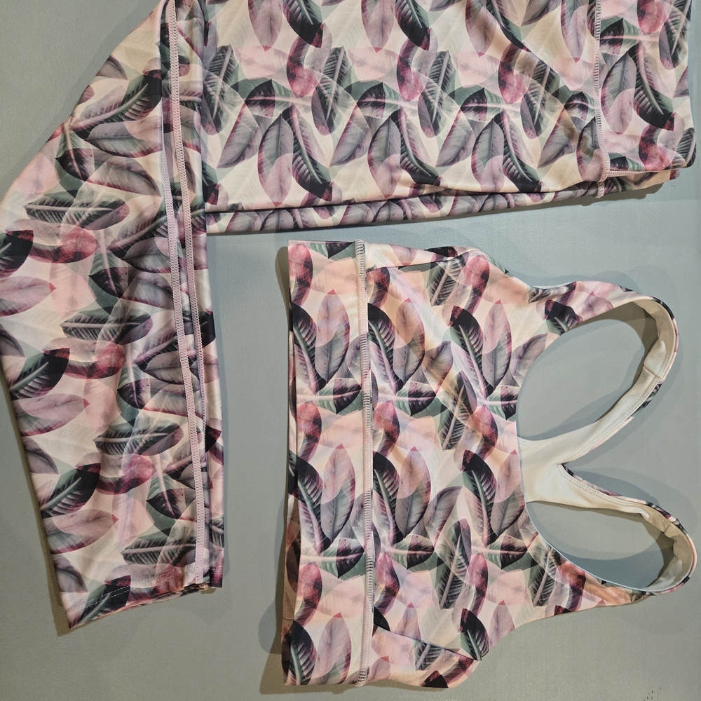 JoyLab Leaf Print Sports Bra & Leggings  - Pink and Purple (1C17)